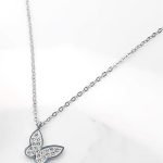 Cadena con dije de Mariposa Acero de Titanio