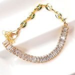 Pulsera de Acero de Titanio con Detalles de Zirconio